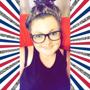 Meet your Posher, Christy